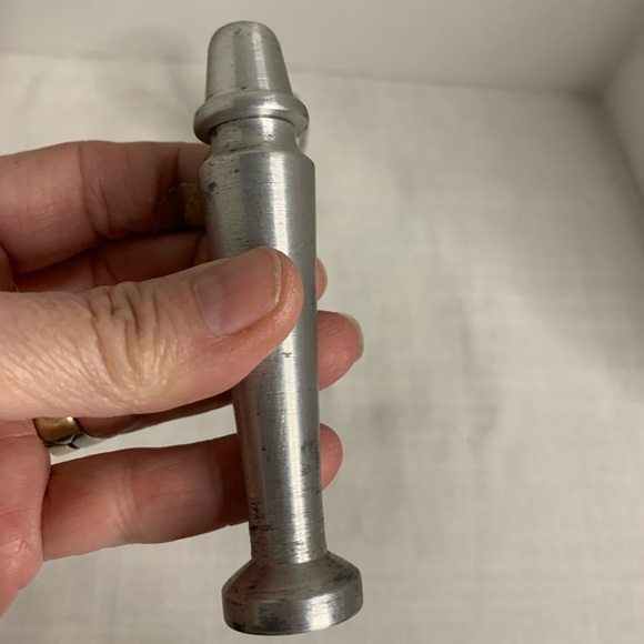 VINTAGE| Metal Bullet Shaped Salt and Pepper Set - Picture 2 of 9